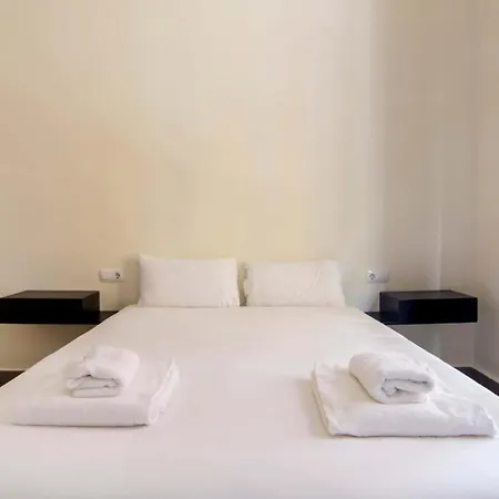 Апартаменты Spacest - Carrer De Francesc Cubells B