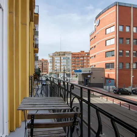 Spacest - Carrer De Francesc Cubells B Валенсия